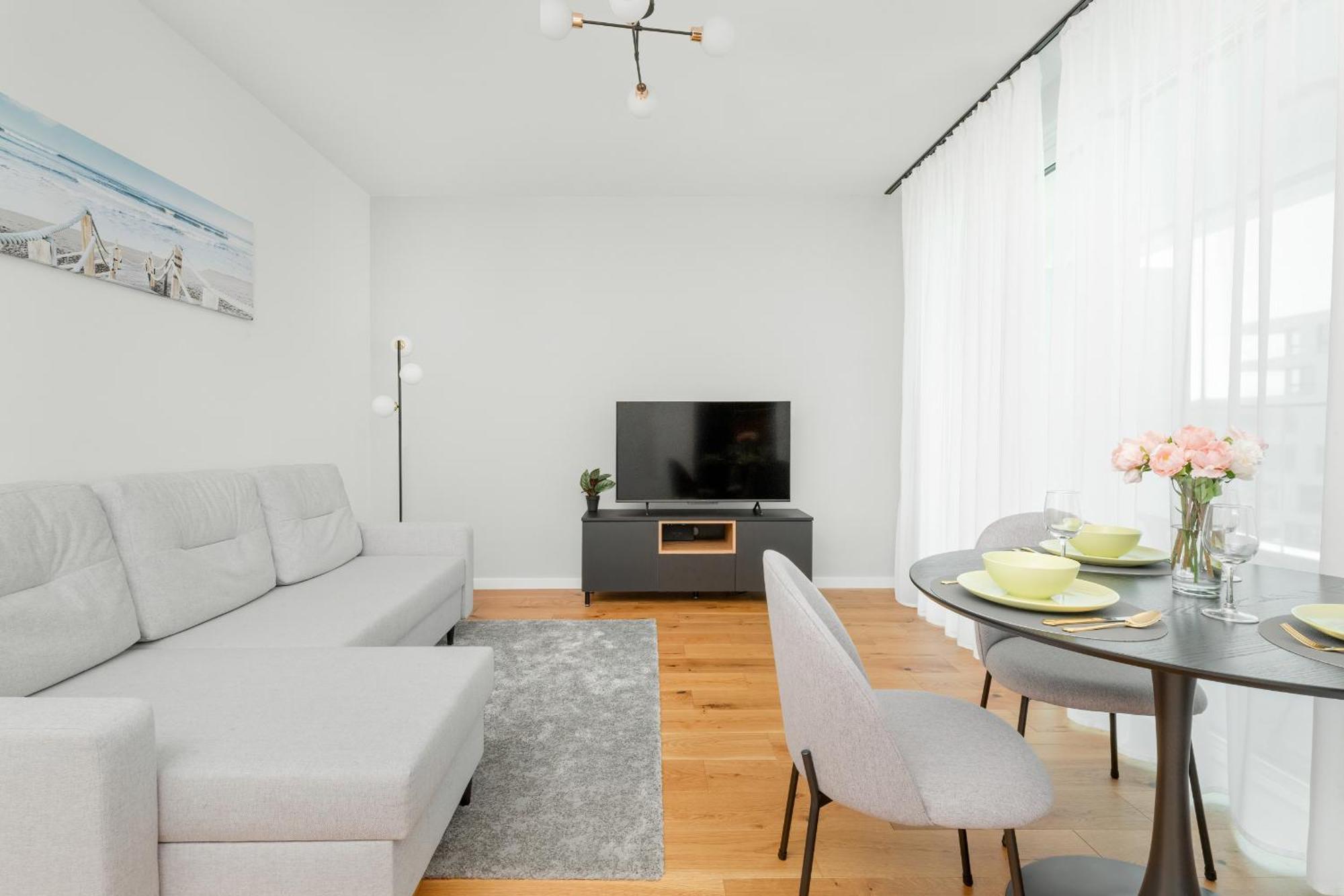 Apartament Na 15 Pietrze Z Widokiem Na Zatoke W Gdyni I Parkingiem By Noclegi Renters グディニャ エクステリア 写真