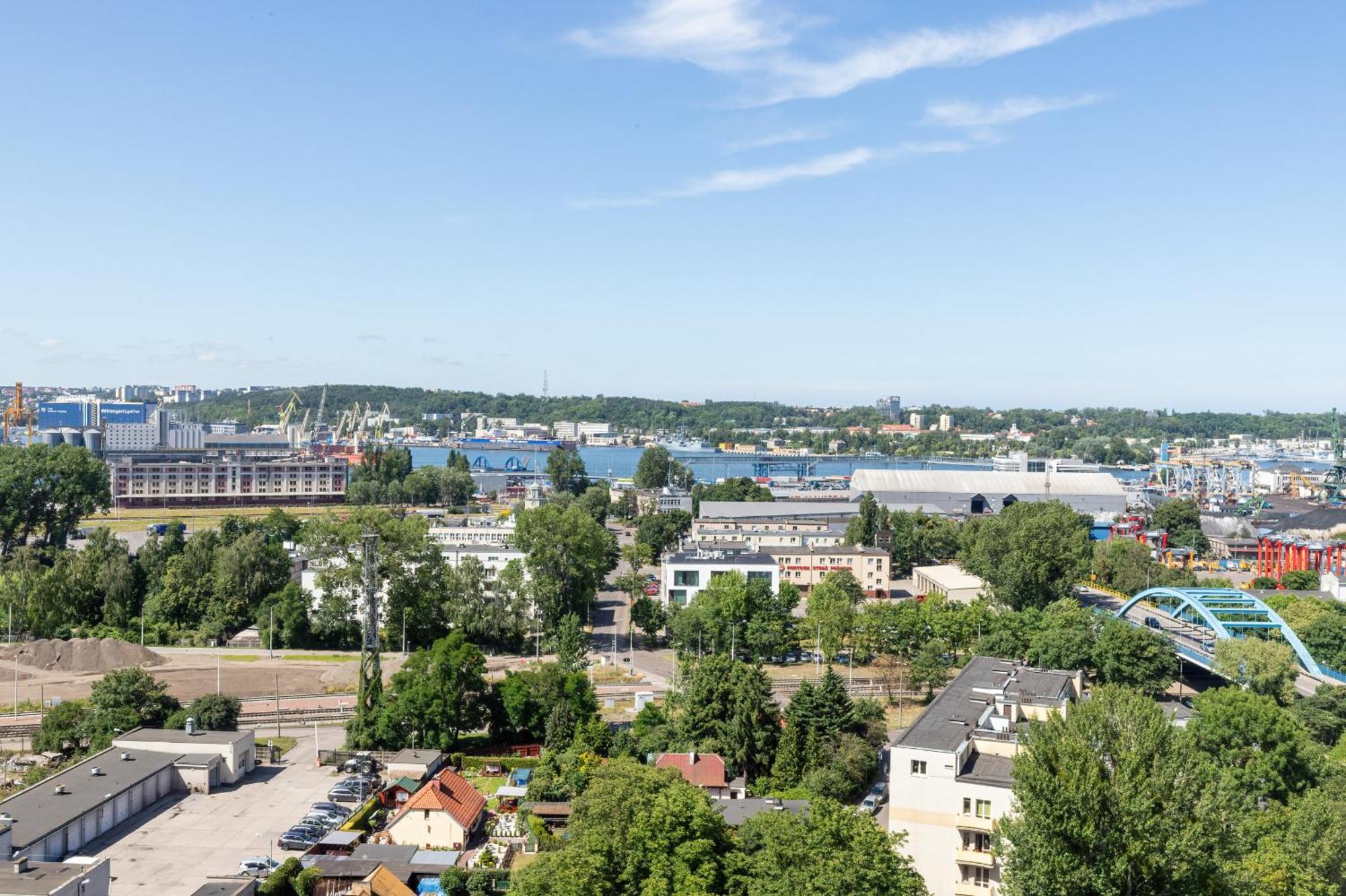 Apartament Na 15 Pietrze Z Widokiem Na Zatoke W Gdyni I Parkingiem By Noclegi Renters グディニャ エクステリア 写真